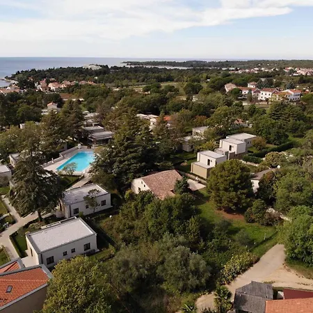 Apartment In Porec/istrien 31135 Porec